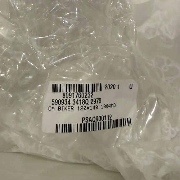 Alexander McQueen Black Leather Ankle Boots. 36. Gently Worn. - Picture 6 of 6